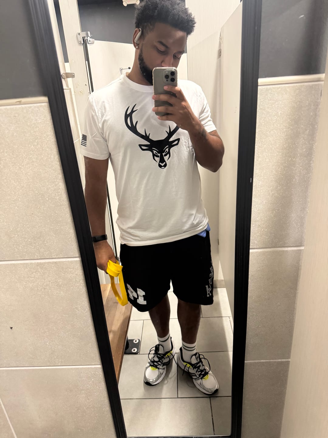 Customer photo review of 1123 - Golden Era Cotton Mesh Shorts