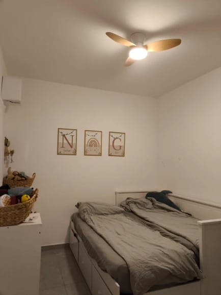 Customer photo review of Three-Blade Ceiling Fan with Dimmable Light and Remote