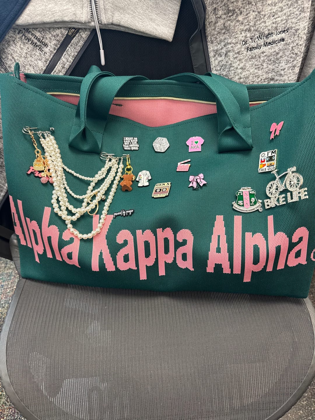 Customer photo review of Bag-Alpha Kappa Alpha Knit Tote