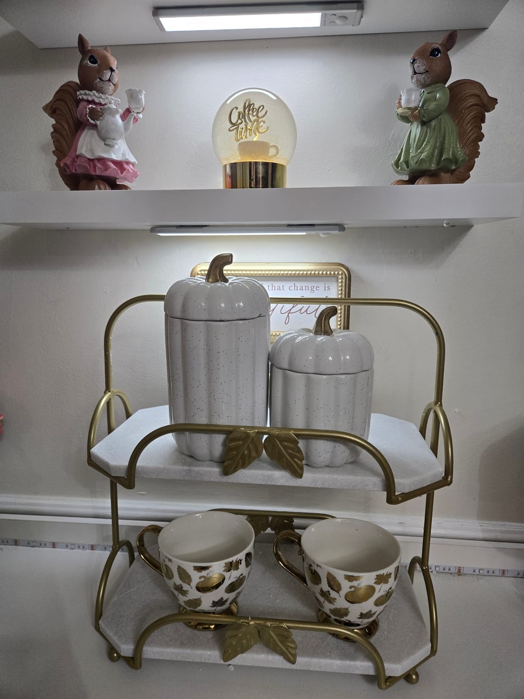 Customer photo review of X-Large Two Tiered Marble Stand with Gold Leaf Edge (15’’L x 9"W x 16"H)