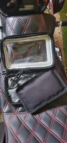 Customer photo review of Viking Magnetic Harley Davidson Motorcycle Tank Bag
