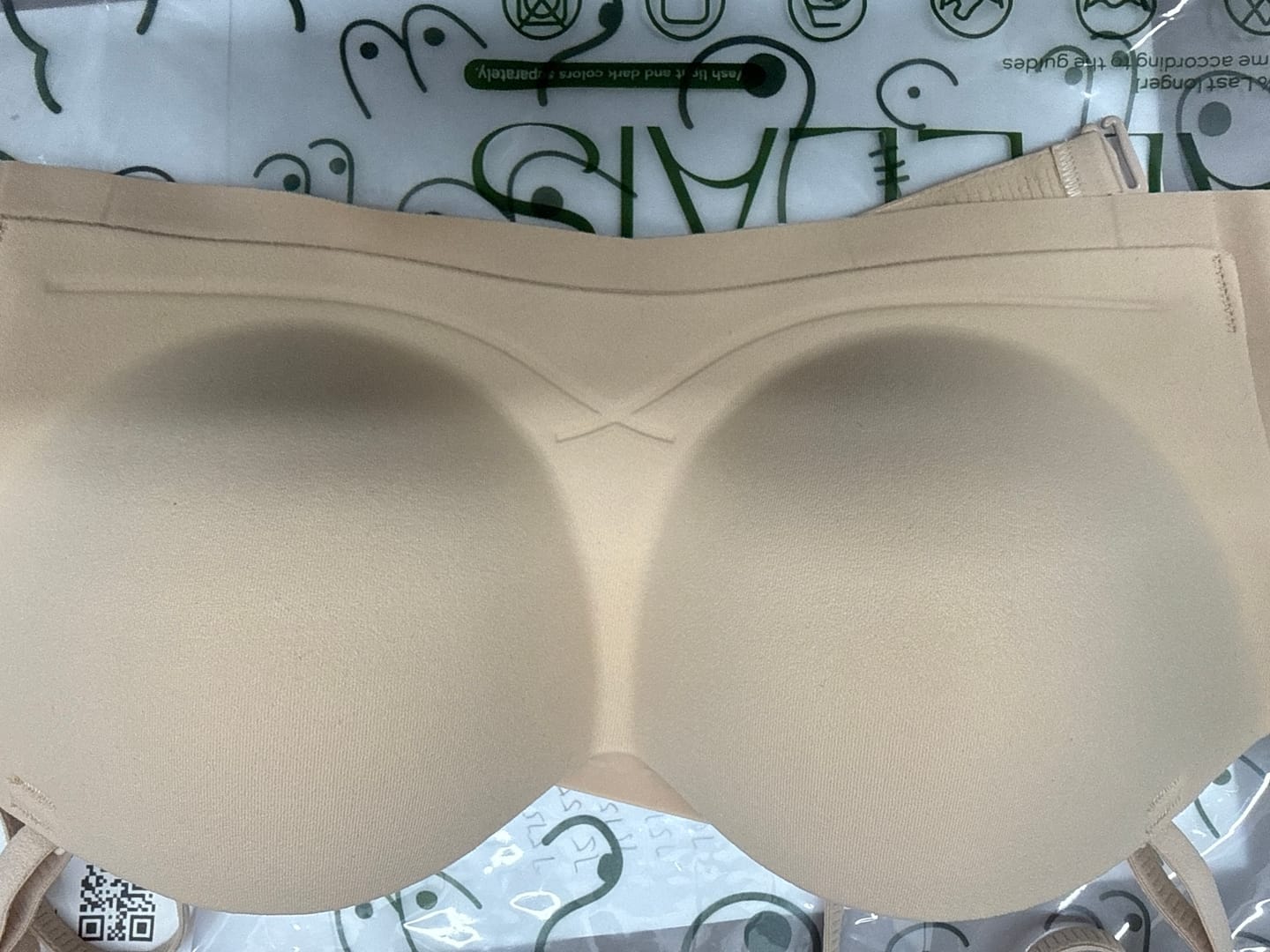 Customer photo review of Daily Softie Multi-way Seamless Bra In Soft Skin
