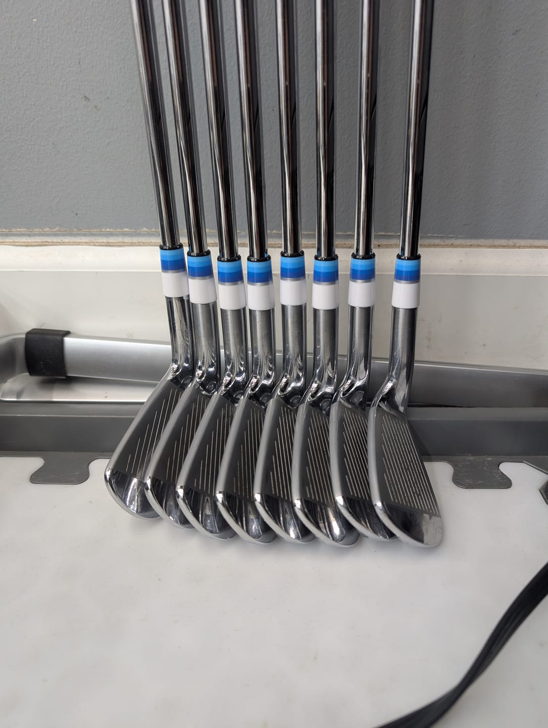 Customer photo review of Monochrome – Blue (White Base) Ferrules