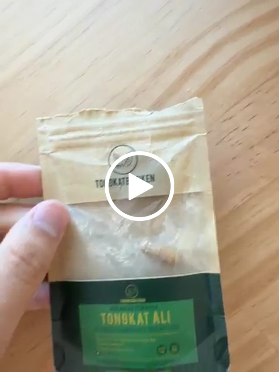 Customer video review of Tongkat Ali 4% Eurycomanone - Tongkatbutiken.se