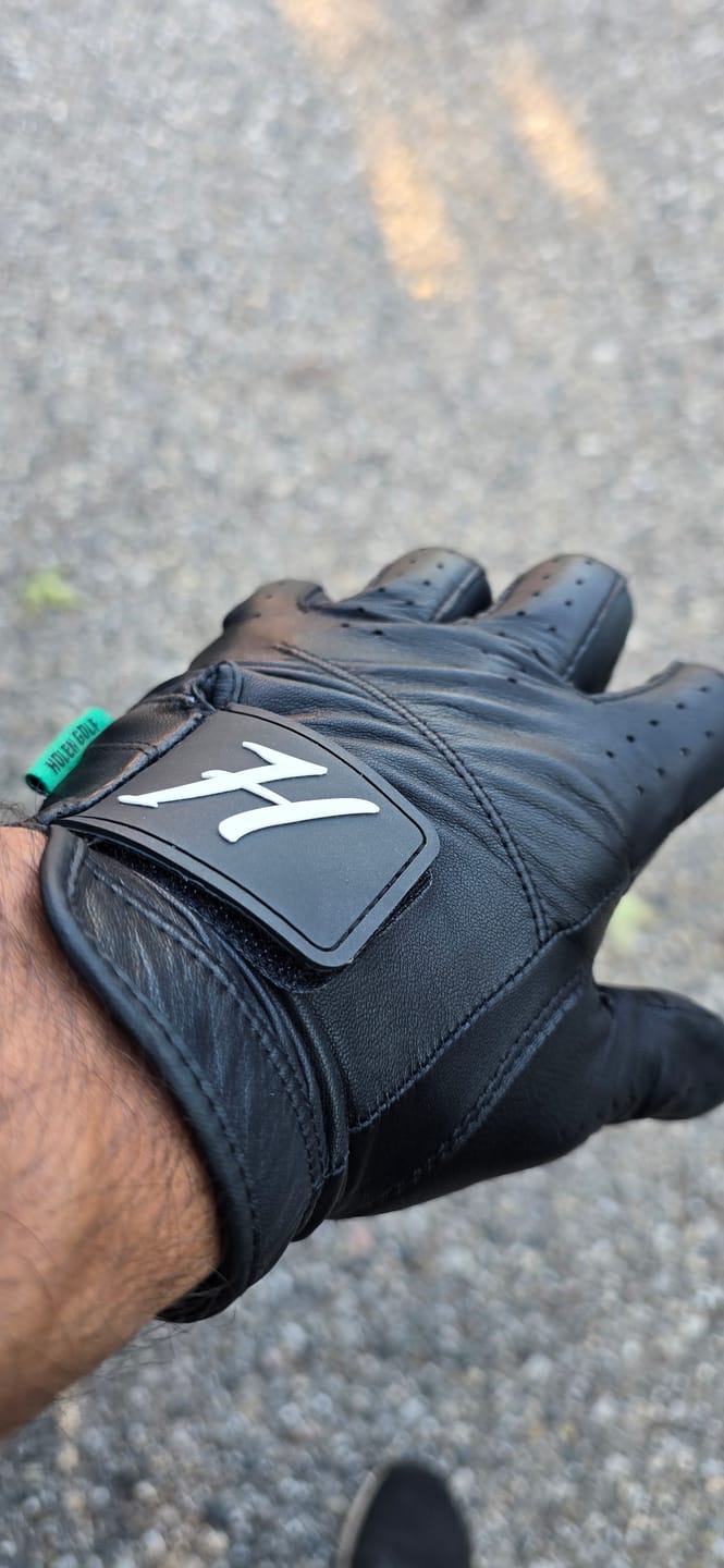 Customer photo review of Black Holen SureGrip Glove