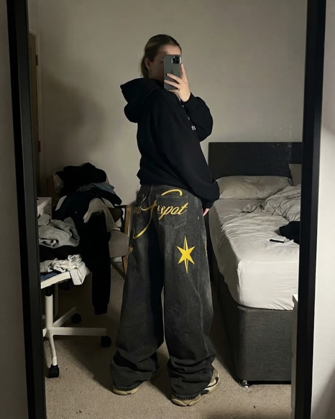 Customer photo review of BACK PRINT BAGGY JEANS