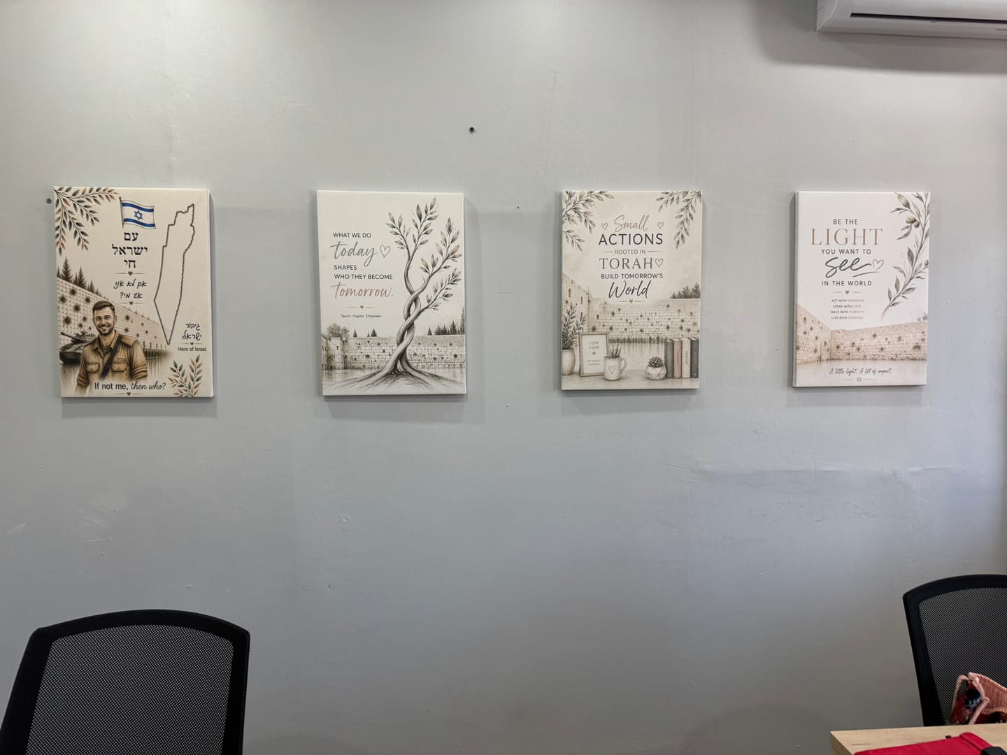 Customer photo review of 4 x A2 Canvas Combo