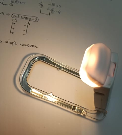 Customer photo review of Glowsense Rechargable Iluminator