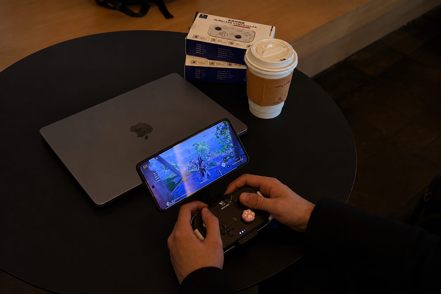Customer photo review of AceGamer T50 Black Wireless Pocket Controller