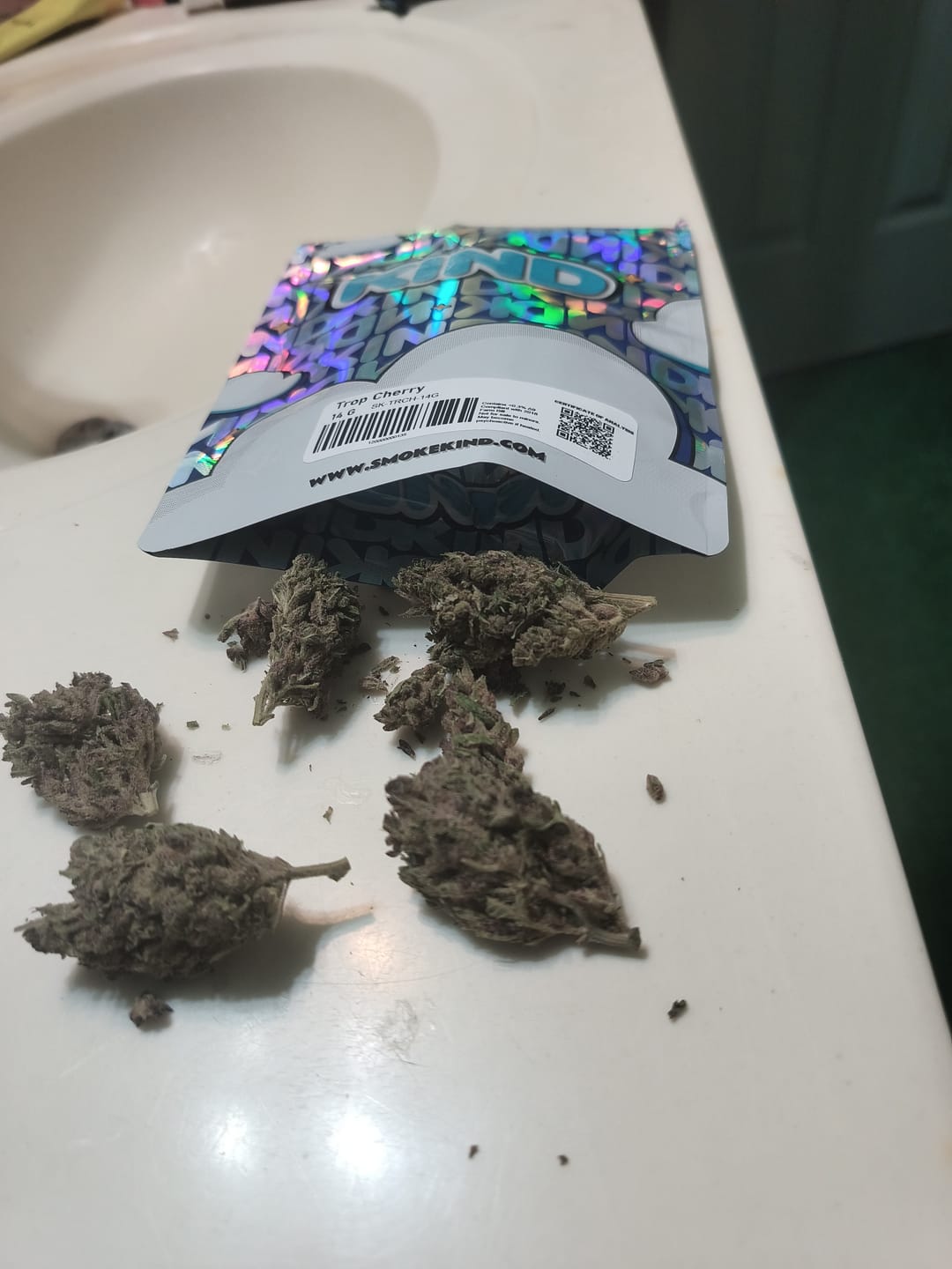 Customer photo review of Trop Cherry - 14 Grams - Sativa