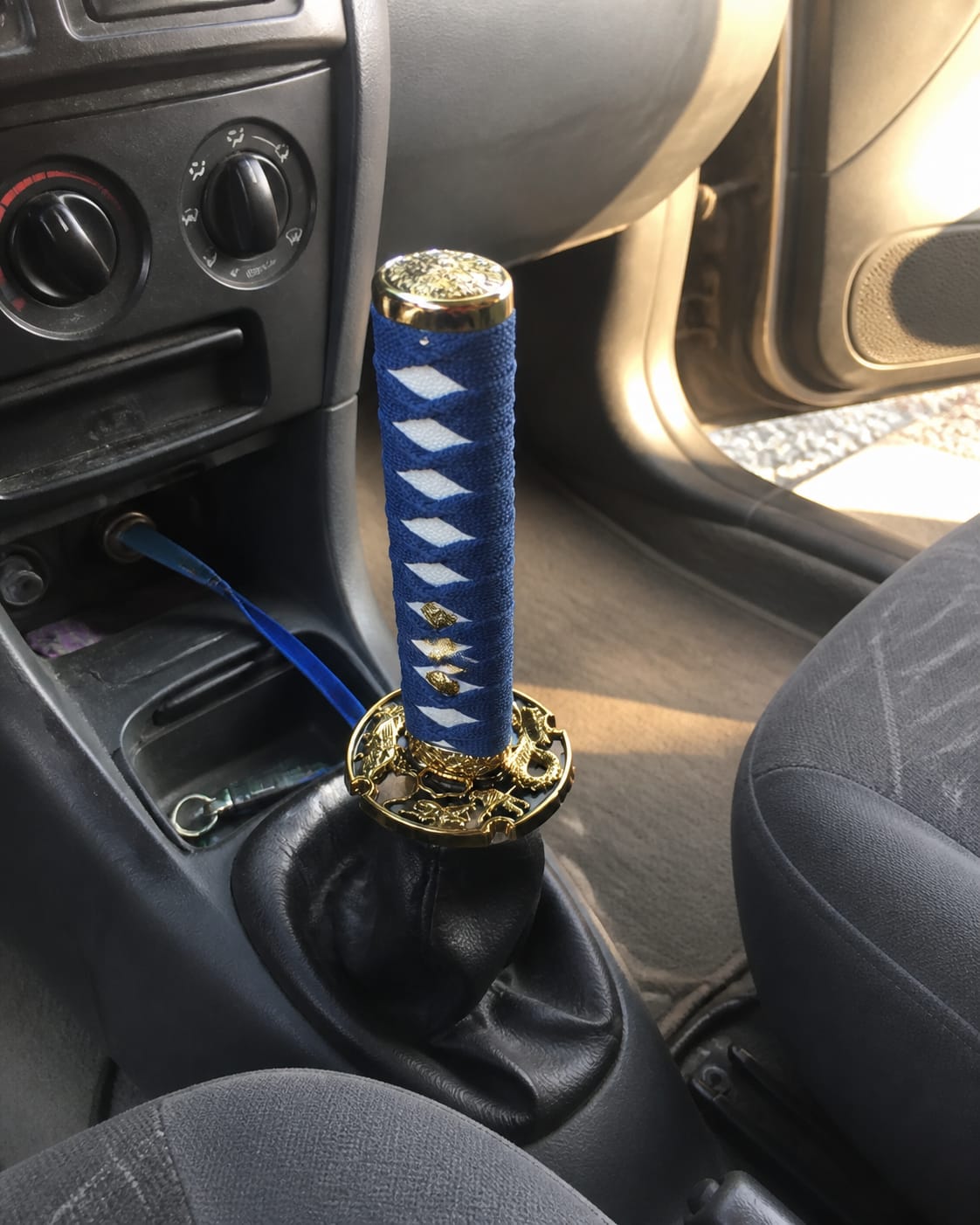 Customer photo review of Katana - Palanca para Auto