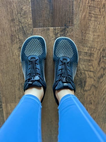 Customer photo review of HF Flow – Minimalistic Shoes for Foot, Knee & Back Pain