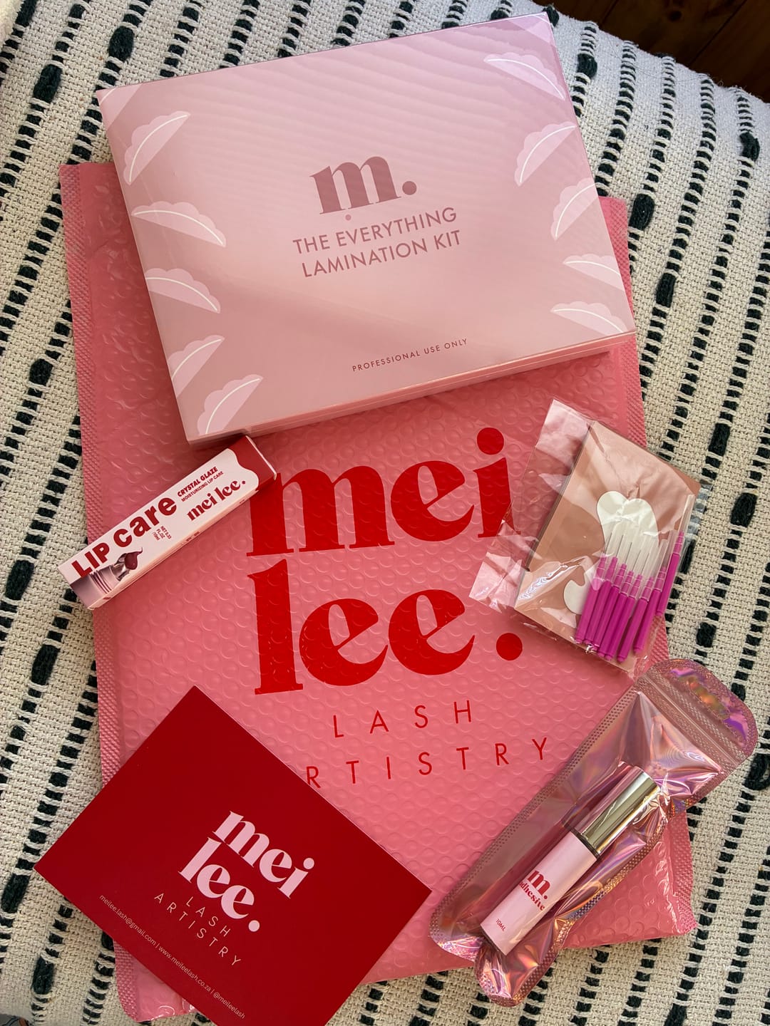 Customer photo review of Lash and brow lamination kit