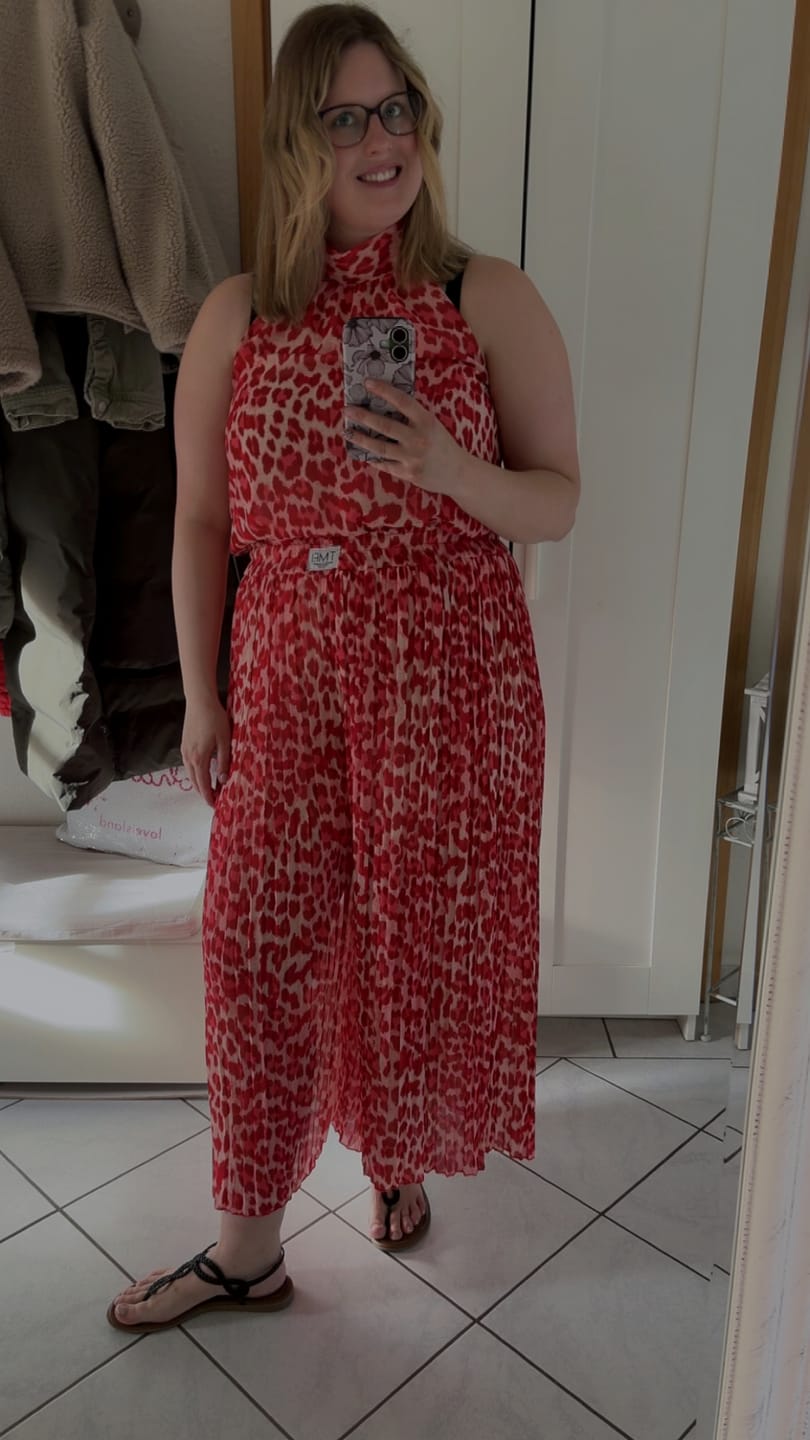 Customer photo review of Signature Plisseehose LEO POWER rot/creme