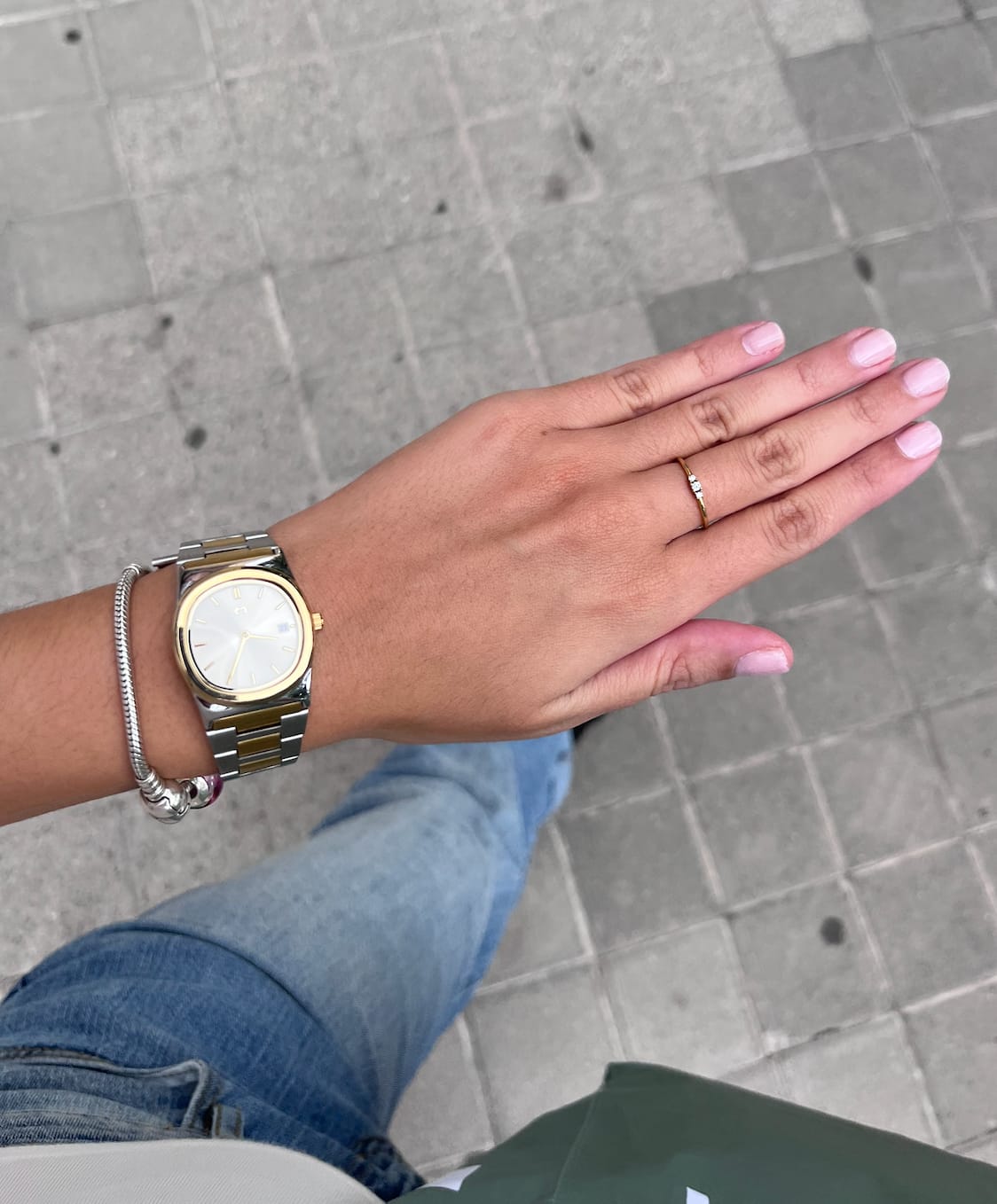Customer photo review of Reloj Dainty ~ Silver-Gold