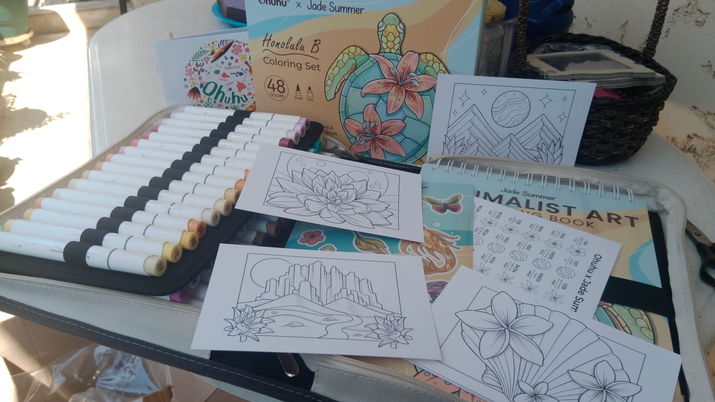 Customer photo review of Ohuhu x Jade Summer Alcohol Markers & Coloring Book Set, 47 Colors + 1 Colorless Blender, Honolulu B, Brush & Fine Dual Tips