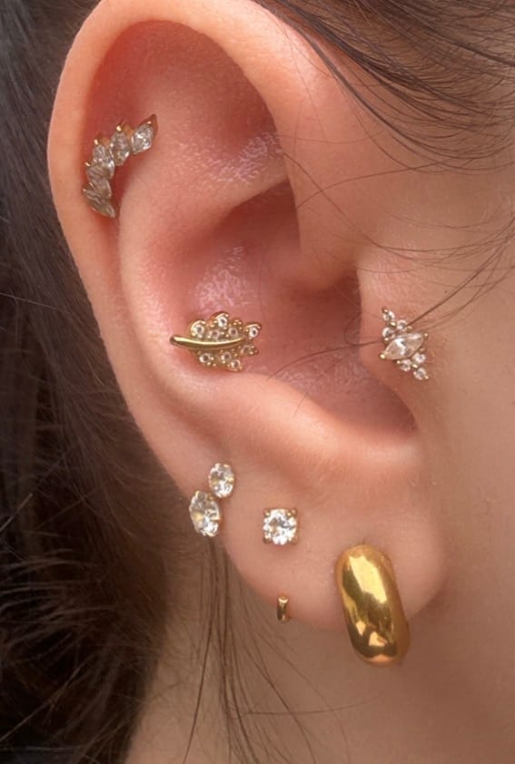 Customer photo review of Summer Star Comfort Earrings — Diamant / Or