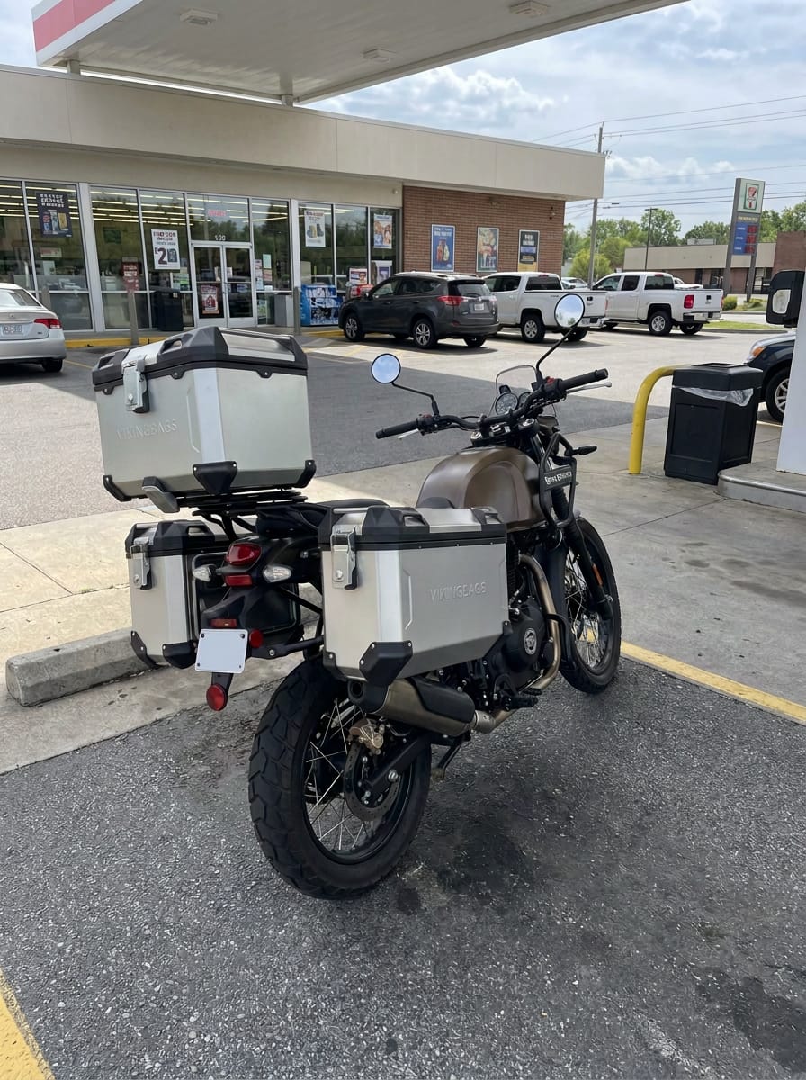 Customer photo review of 38L - Apex XL Royal Enfield Himalayan 450 Aluminum Top Case Silver