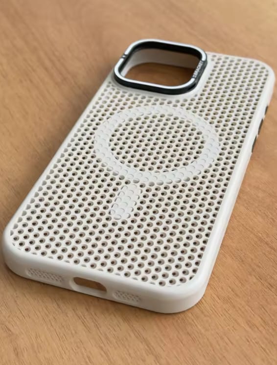 Customer photo review of AEROMAG™ - Coque MagSafe refroidissante