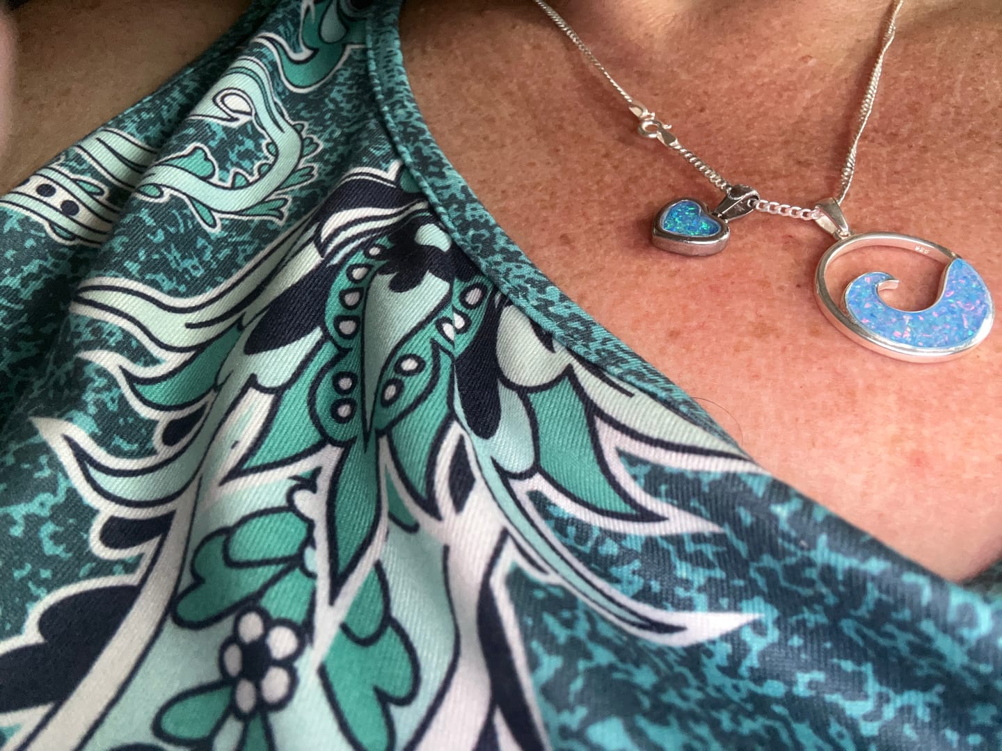 Customer photo review of Sweet Memories Heart Pendant Stainless Steel