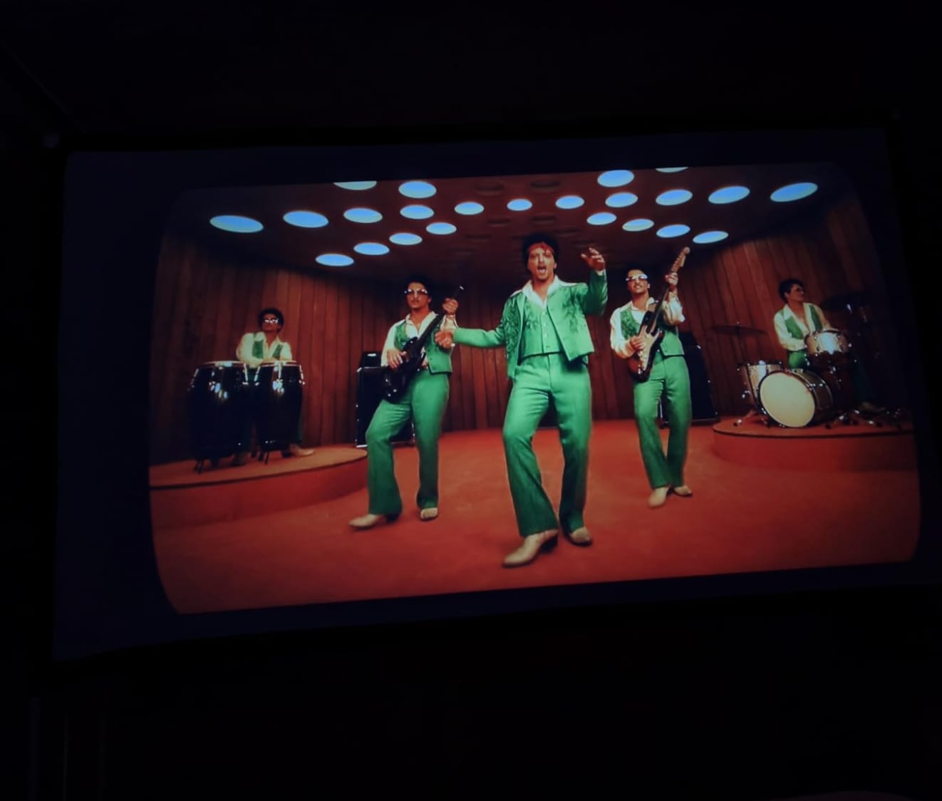 Customer photo review of WallCinema™ Pro – Portable Smart Projector with 4K Support