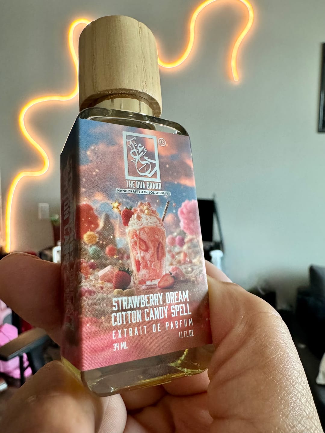 Customer photo review of Strawberry Dream Cotton Candy Spell
