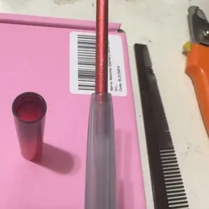 Customer photo review of Eyeliner Glow Melt-On Resistente All'Acqua Effetto Multicromatico