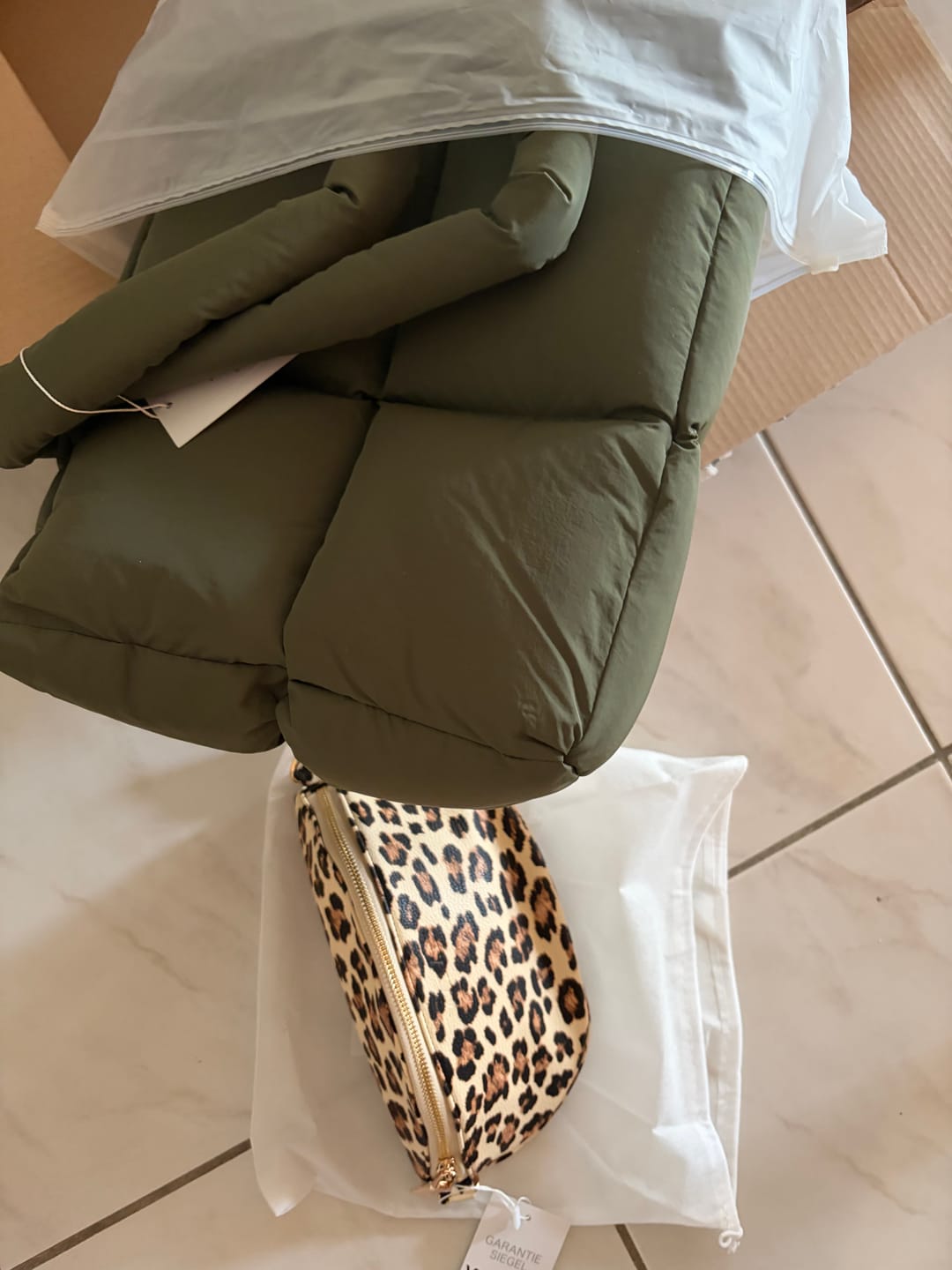 Customer photo review of MALIA - OLIVE