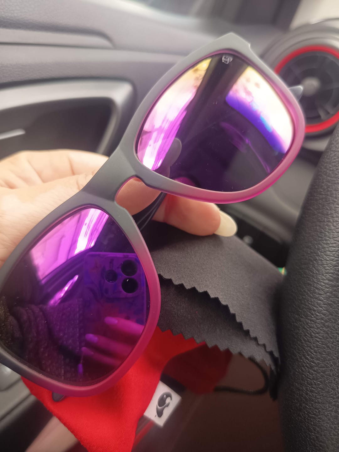 Customer photo review of BOSS KEMP