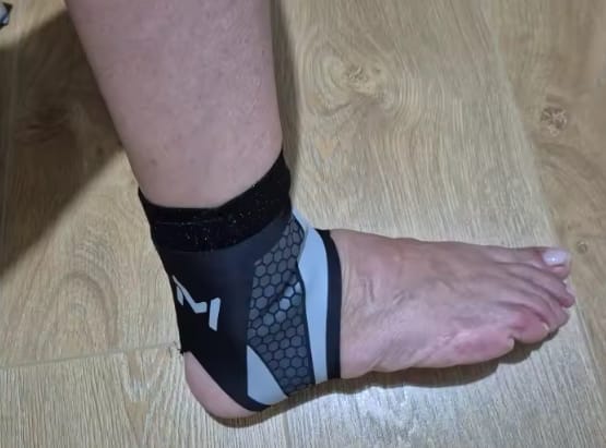 Customer photo review of Steporah™ | Tobillera de alto rendimiento