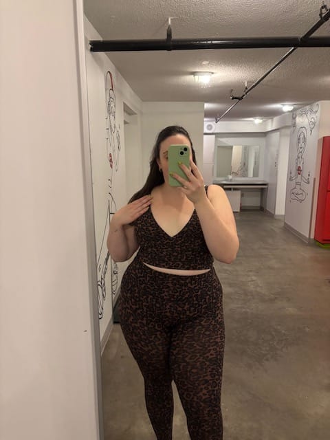 Customer photo review of Onset Legging