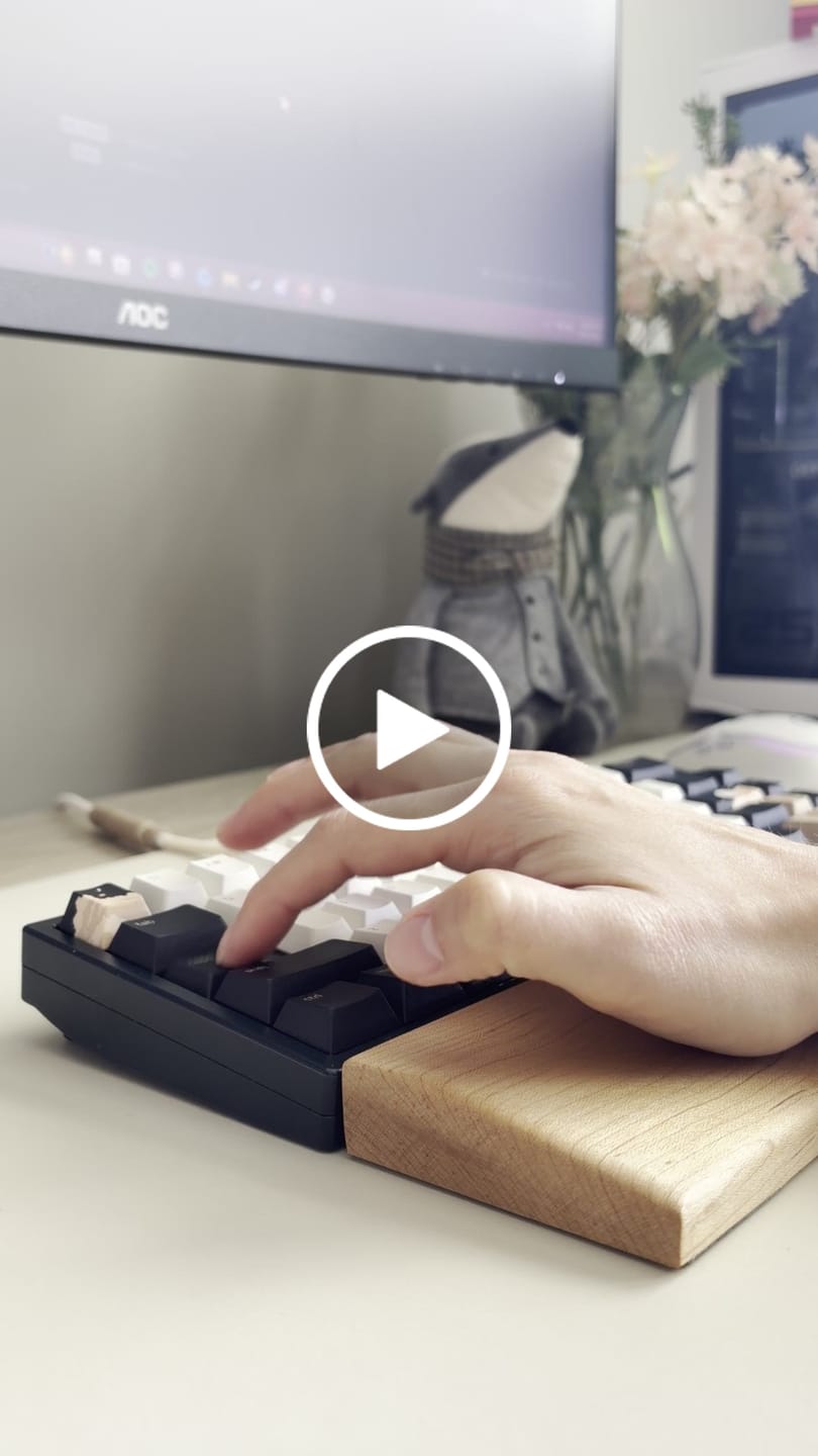 Customer video review of HMX Rosa Centifolia Linear Switch Factory Lubed (10PCS)