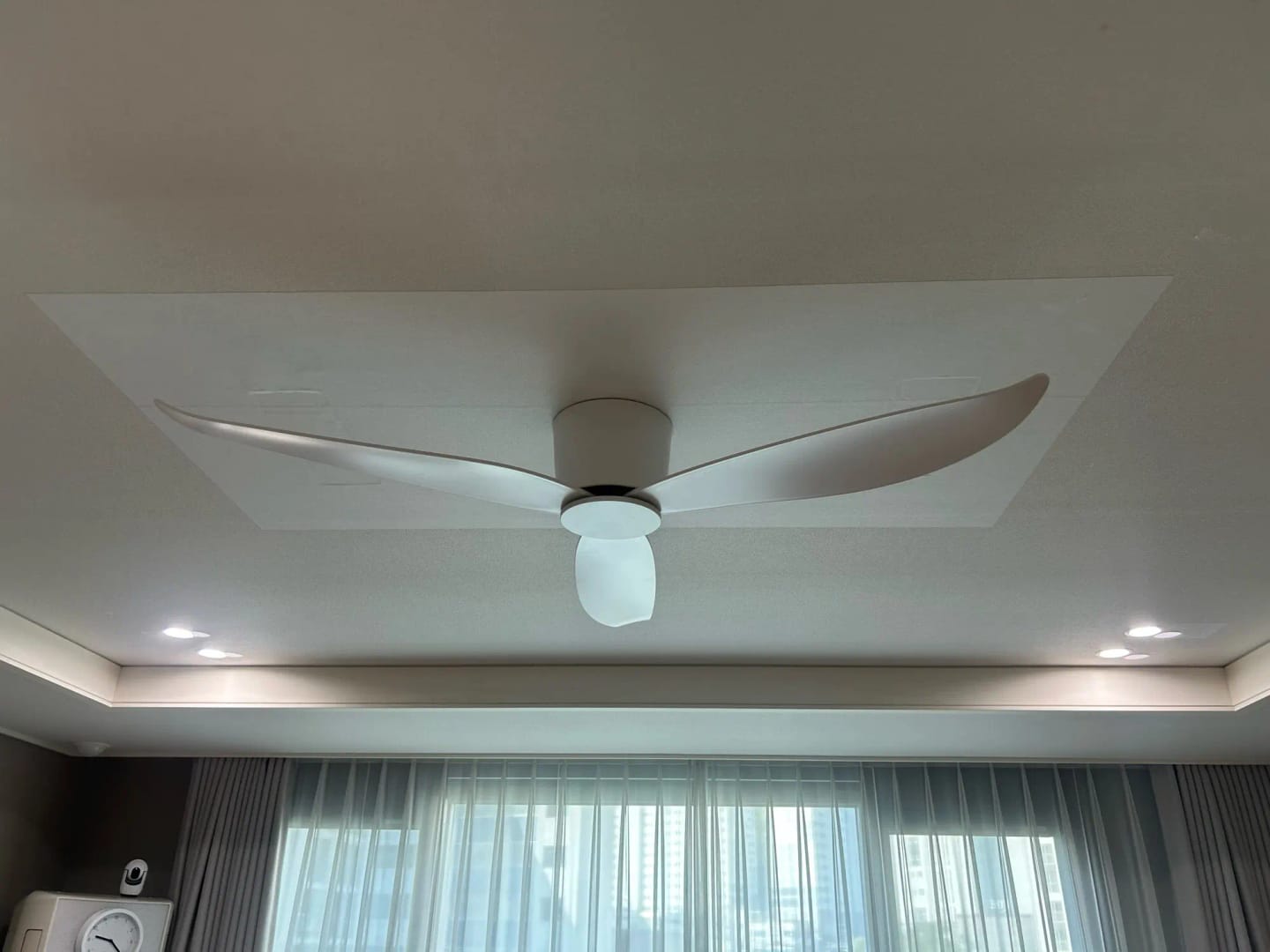 Customer photo review of 36/44/52-Inch Low-Profile Ceiling Fan with Remote Control