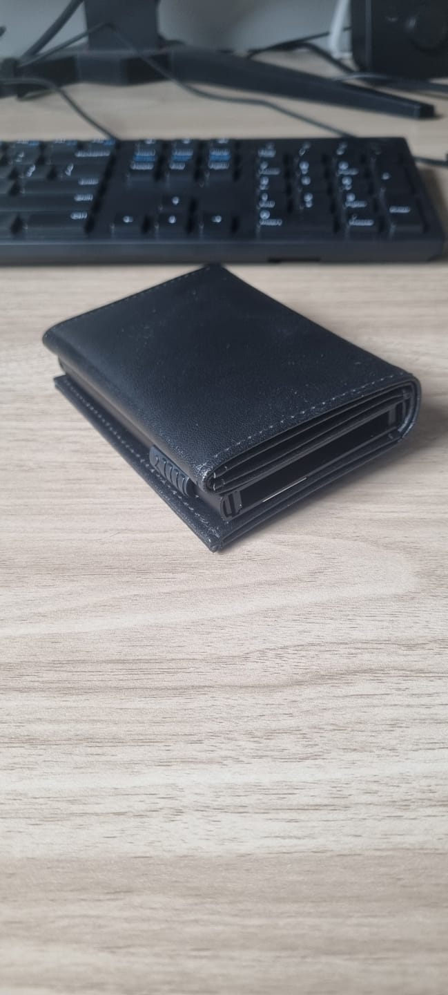 Customer photo review of Der Highbuckle Fold