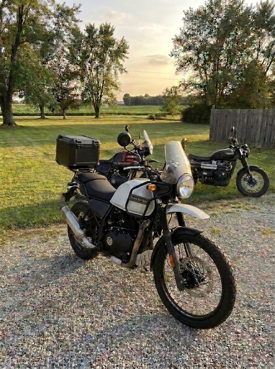 Customer photo review of 38L - Apex XL Royal Enfield Himalayan 450 Aluminum Top Case Black