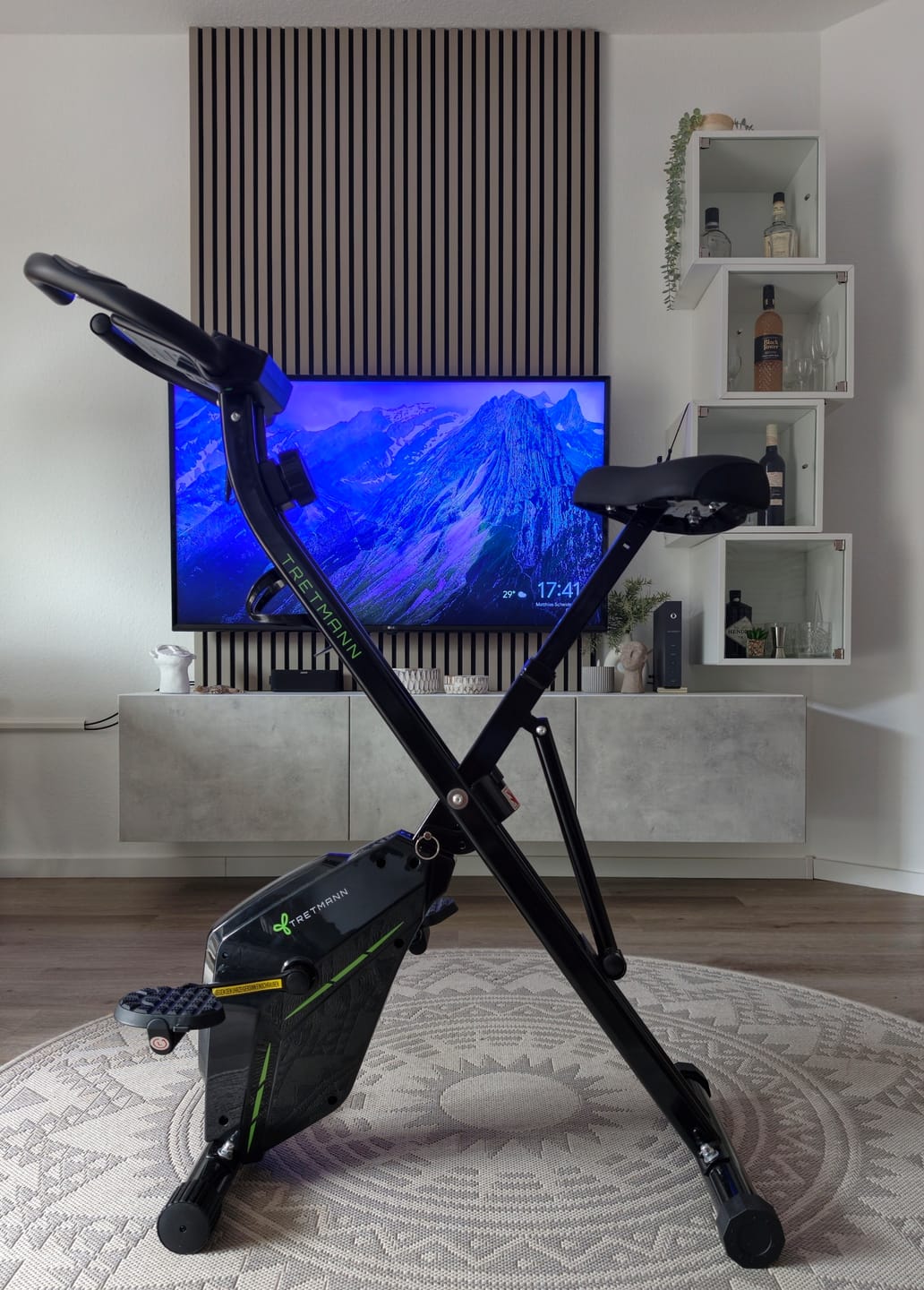Customer photo review of Tretmann HOME - Klappbarer Heimtrainer