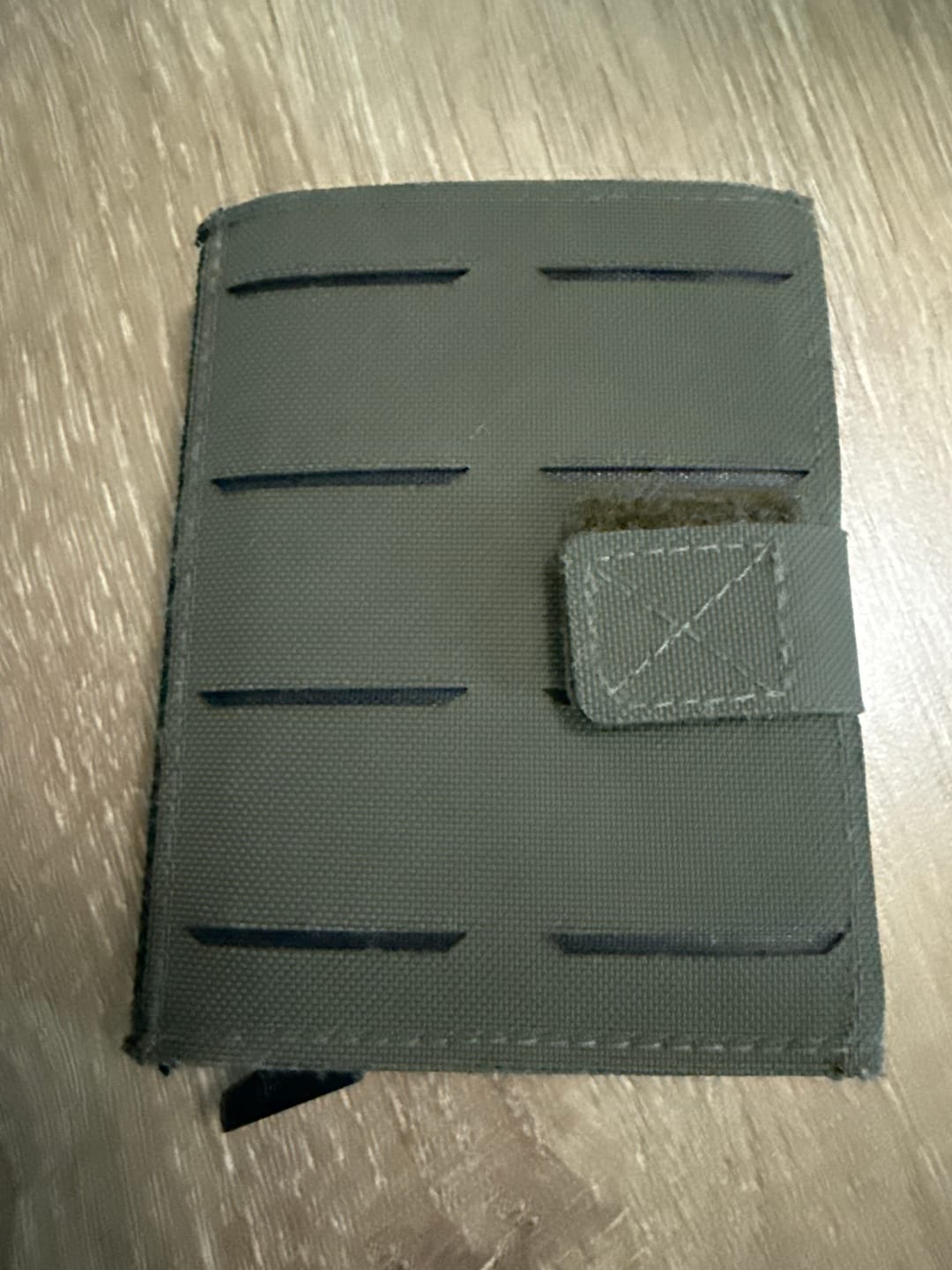 Customer photo review of Tactical Wallet MK2 - Steingrau Oliv