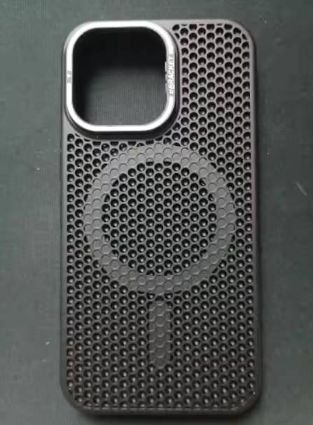 Customer photo review of AEROMAG™ - Coque MagSafe refroidissante