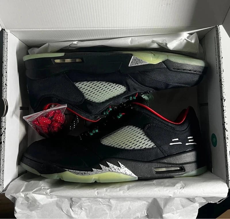 Customer photo review of Jordan 5 Retro Low CLOT Jade