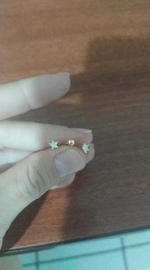 Customer photo review of TRENDY HOOP EARRINGS THAT HIGHLIGHT YOUR INDIVIDUALITY