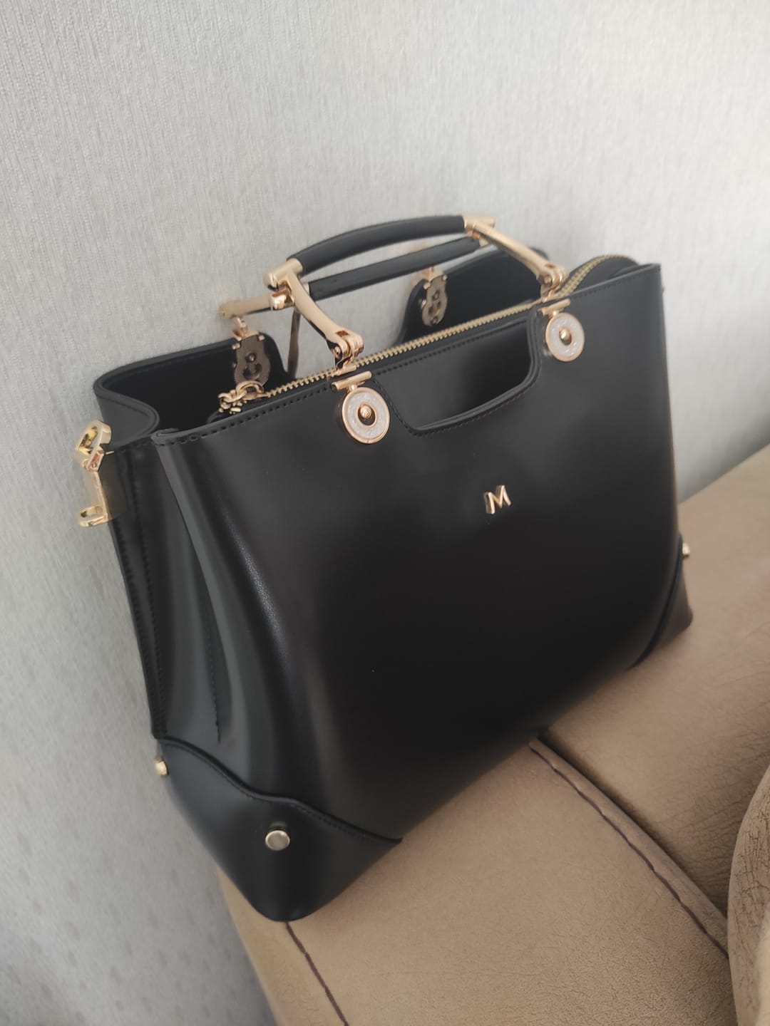 Customer photo review of Matmazel Serena Siyah Kadın El ve Omuz Çantası