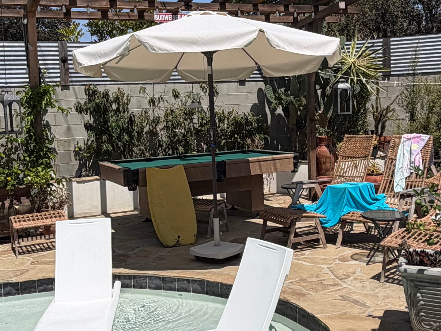 Customer photo review of ABCCANOPY Outdoor Market 8 Ribs Umbrella for Patio Pool 7.5FT, 9FT, 10FT