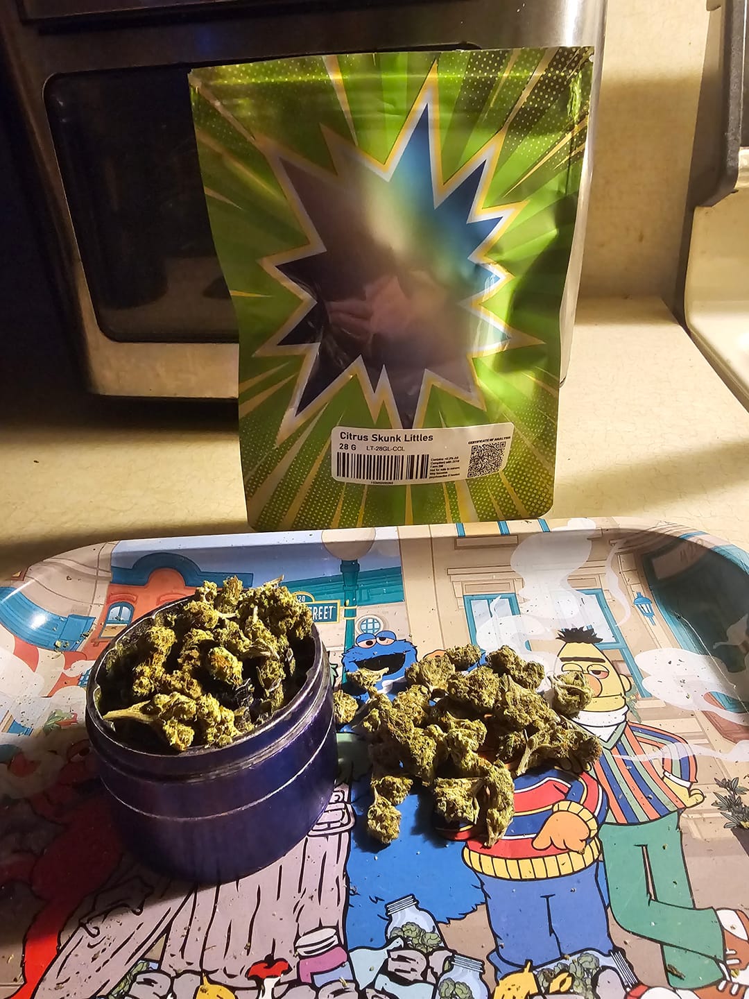 Customer photo review of LITTLES BRAND - Citrus Skunk Littles - 28 Grams - Sativa