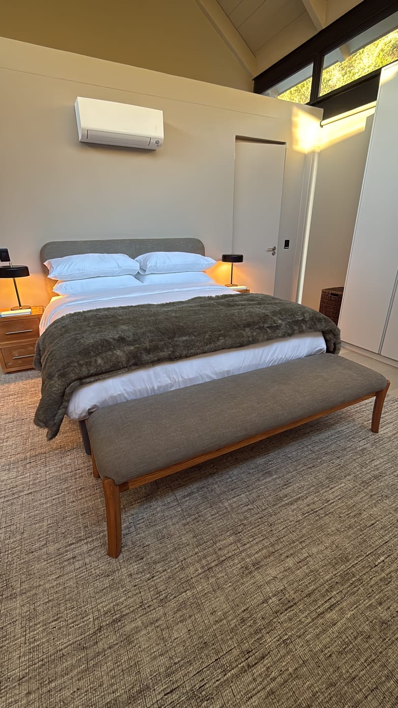 Customer photo review of Sierra Black or White and Gold Table Lamp