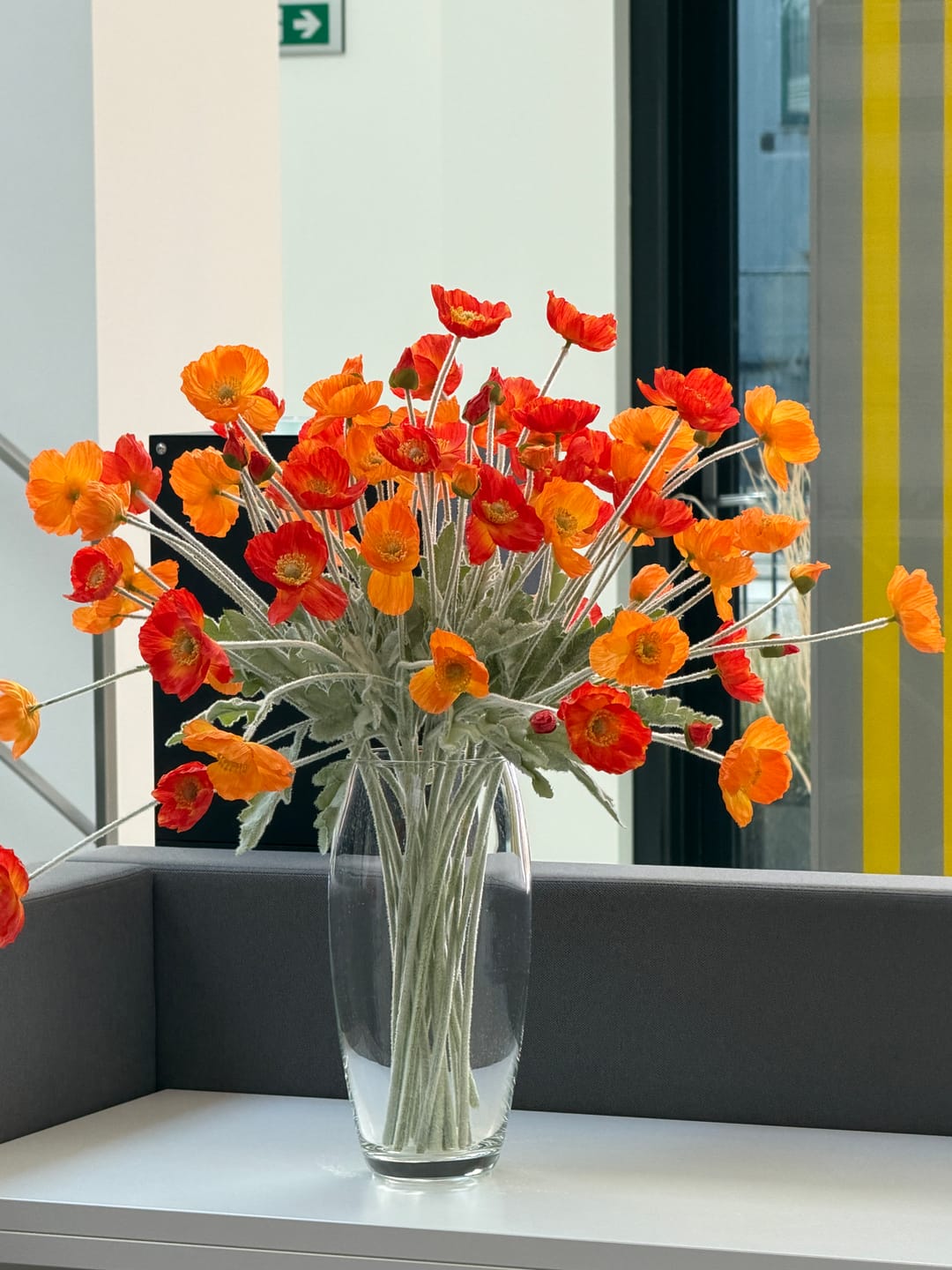 Customer photo review of Zijden Klaprozen - Licht oranje