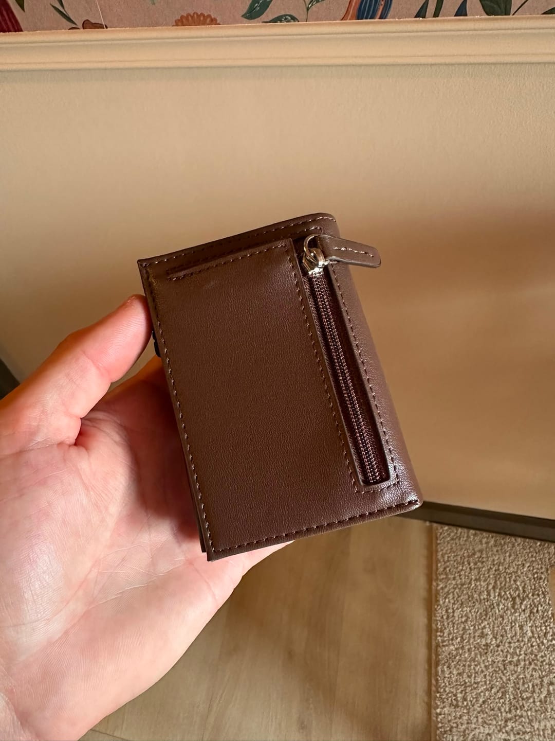 Customer photo review of Der Highbuckle Fold
