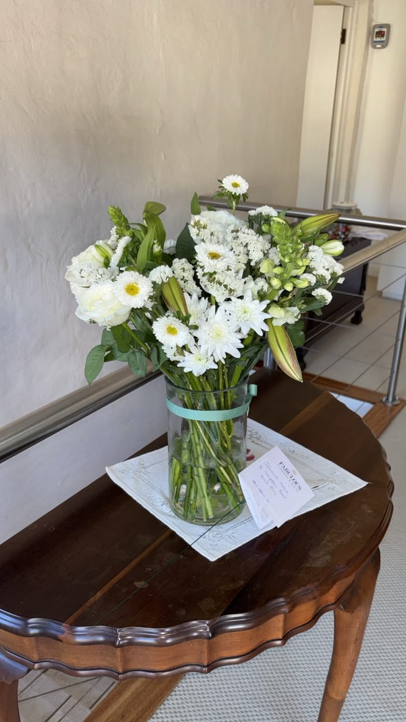 Customer photo review of Lush Lily Flower Bouquet