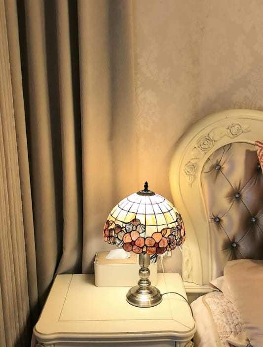 Customer photo review of Sleek Tiffany Dome Stained Glass Metal Base Table Lamp