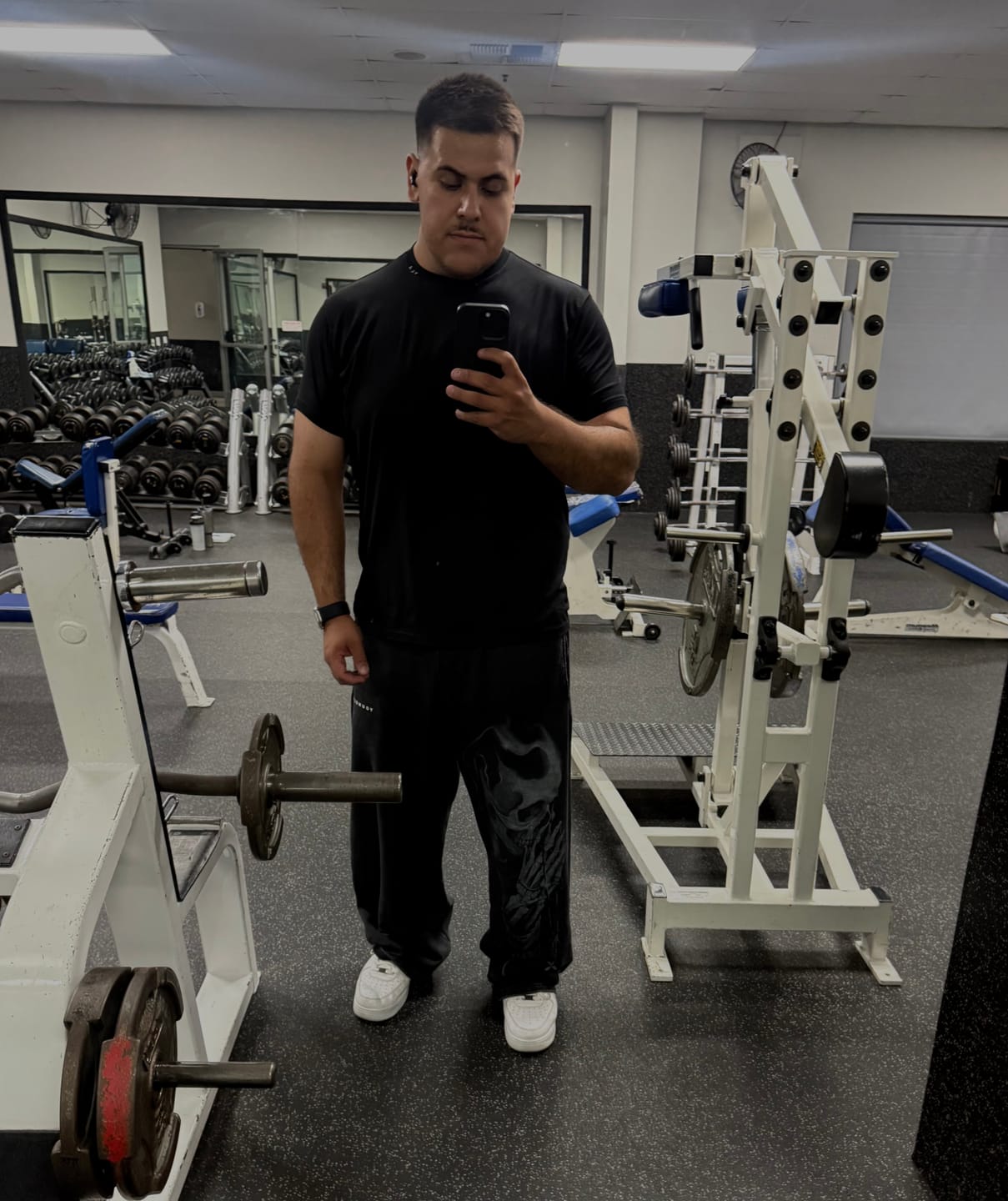 Customer photo review of 4334 - AeroTech Fitted Tees