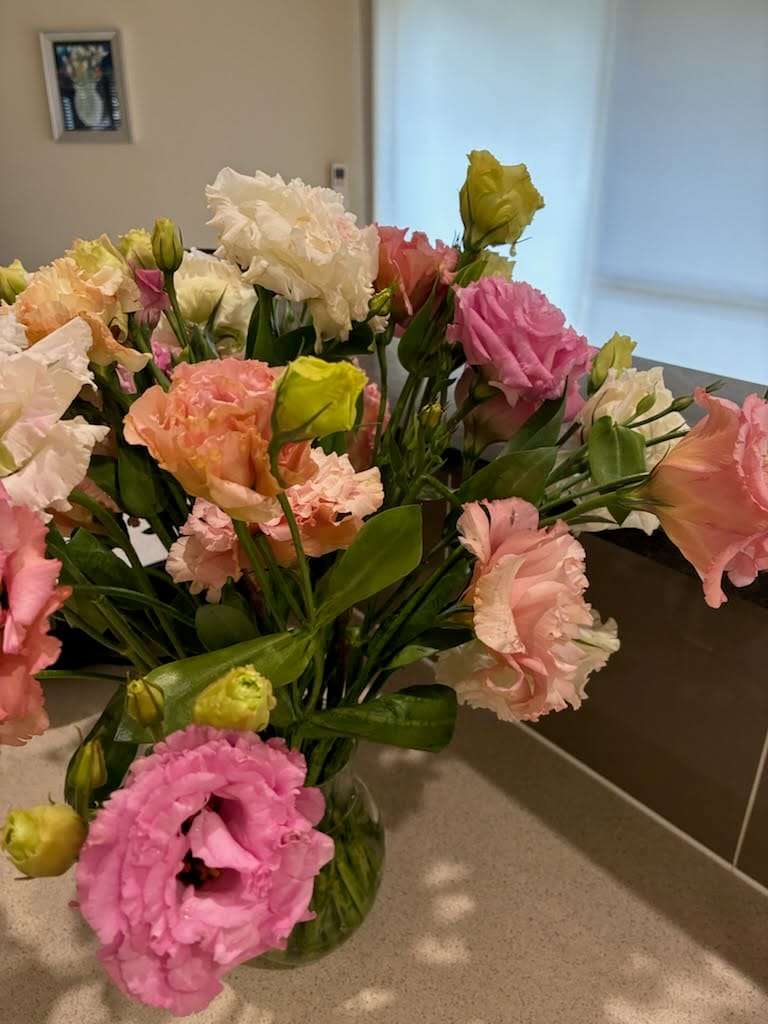 Customer photo review of Pink Lisianthus Wrap